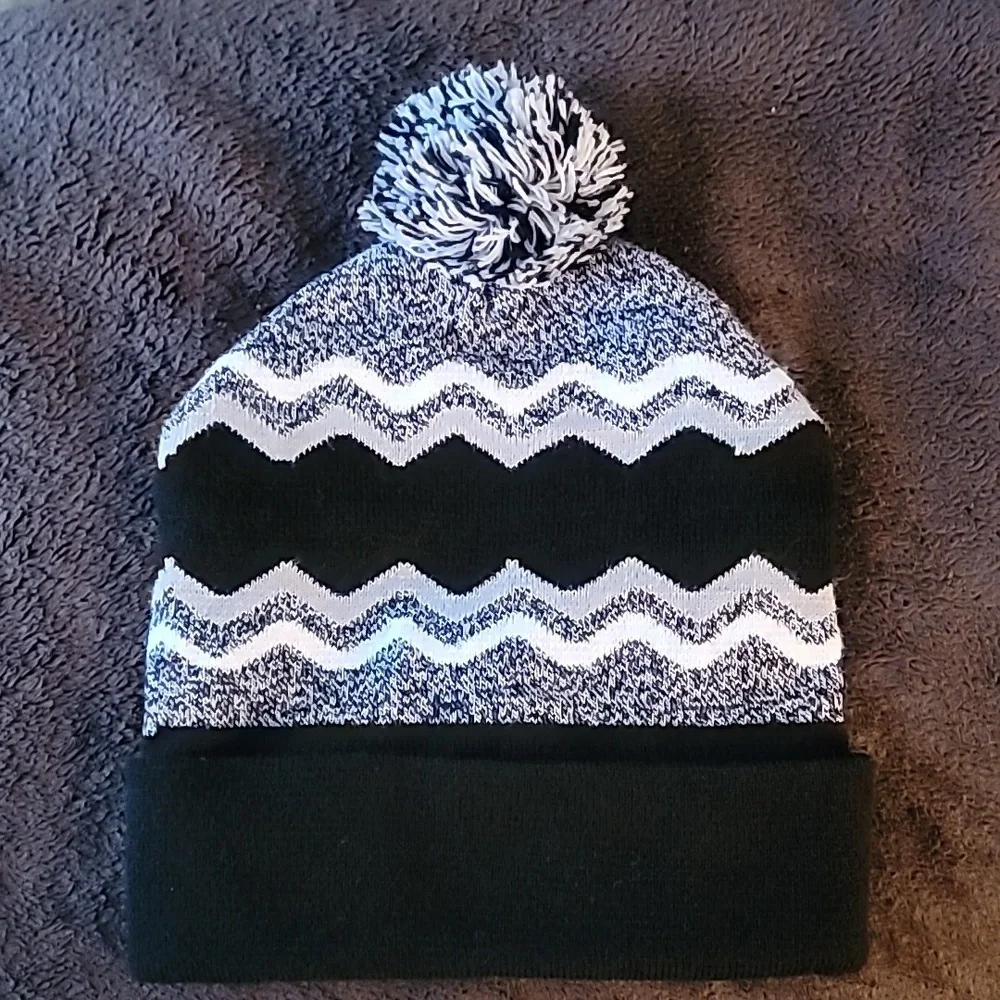 Winter Knit Hat Strike Master Ice Auger New without tags